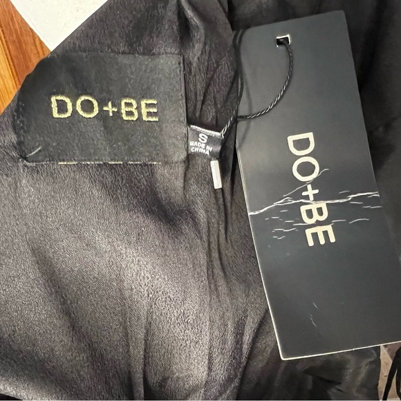 DO+BE NWT Little Black Dress with Side Slit Women’s Small - Picture 4 of 4